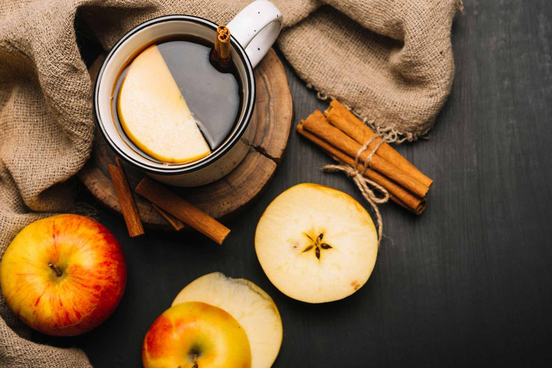 Hot Apple Cider au Pumpkin Spice (Sans Lait)